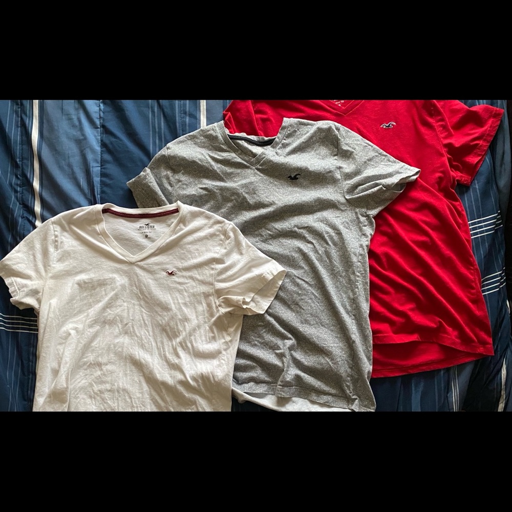 3 Hollister V-Neck T-Shirts